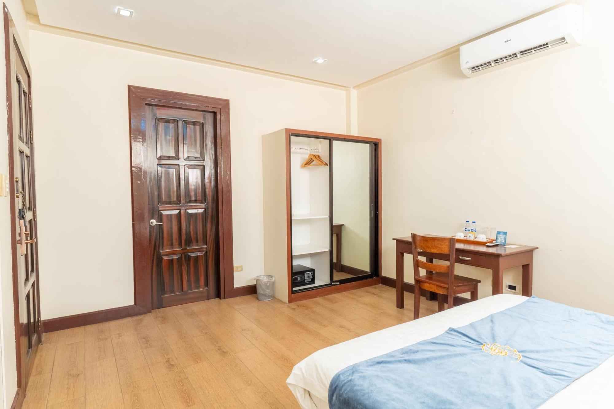 Costa Palawan Resort Puerto Princesa Eksteriør billede