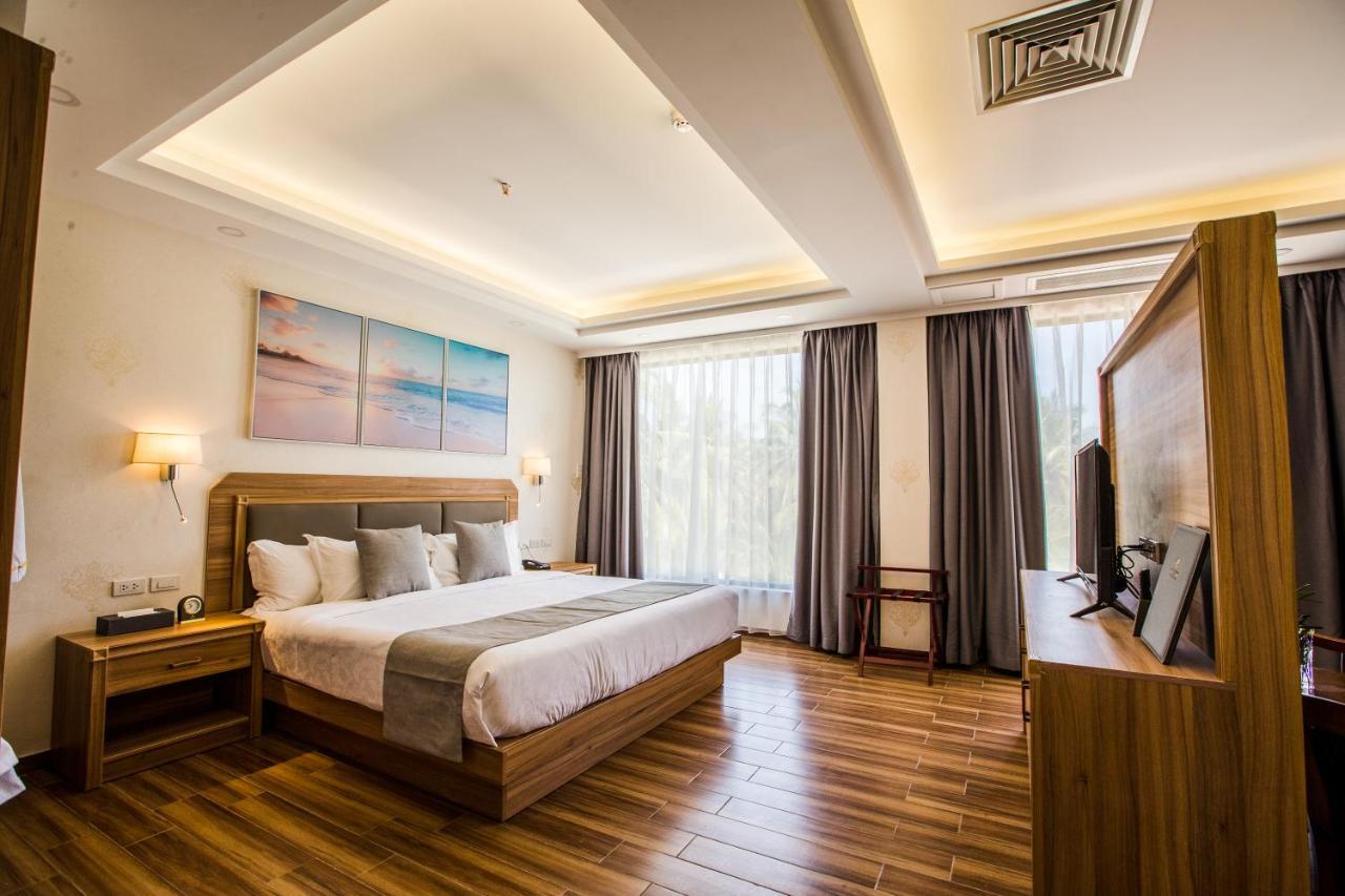 Costa Palawan Resort Puerto Princesa Eksteriør billede